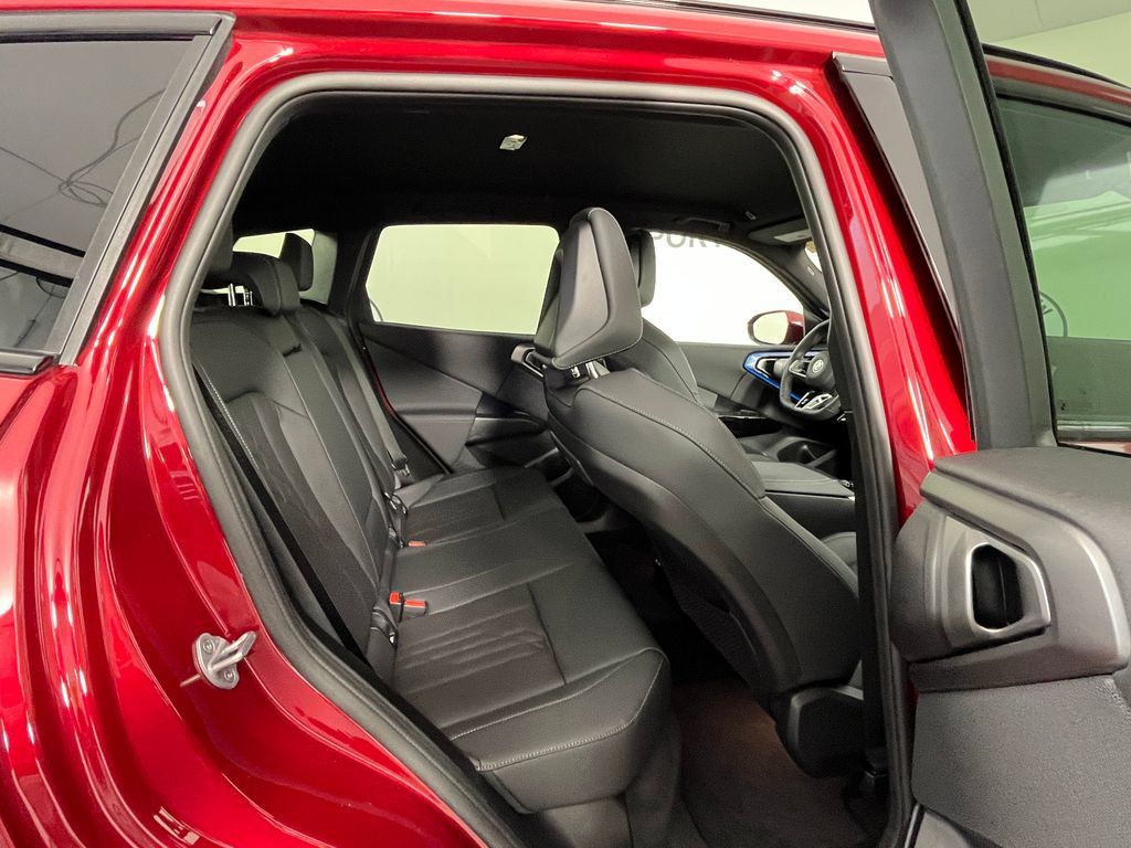 Certified 2026 BMW X3 xDrive30i w/ M Sport Package AWD/4WD image 23