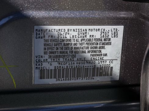 Used 2024 Nissan Sentra S image 35