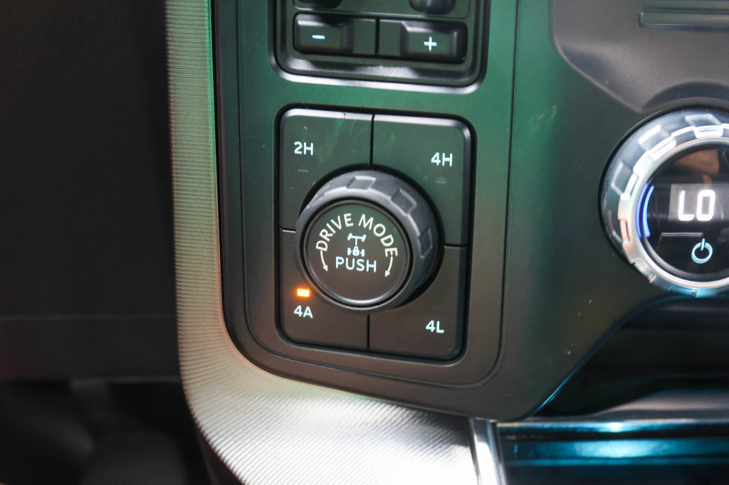 Used 2021 Ford F150 Platinum w/ Equipment Group 701A High AWD/4WD image 35