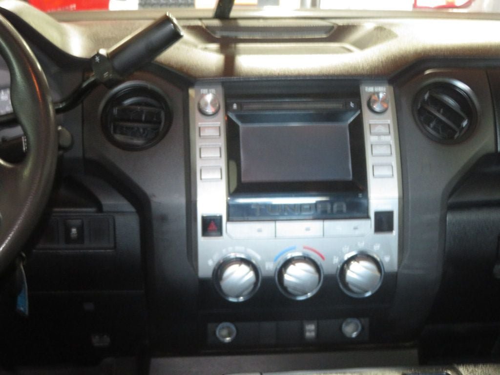 Used 2015 Toyota Tundra SR w/ Tow Package RWD image 35