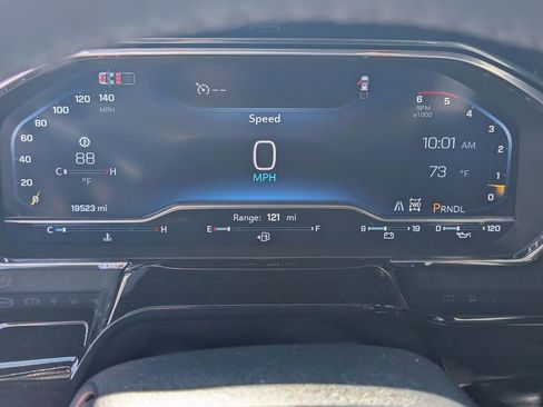 Used 2024 Chevrolet Silverado 2500 LT AWD/4WD image 16