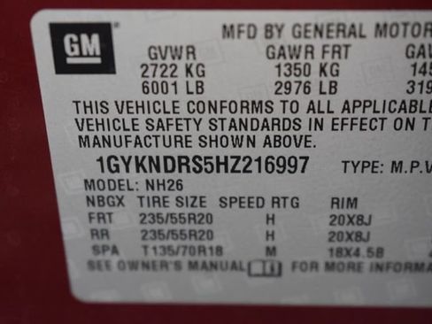 Certified 2017 Cadillac XT5 Luxury w/ Driver Awareness Package AWD/4WD image 16