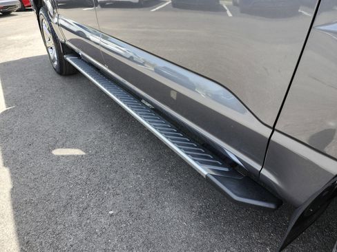 Used 2022 Ford F150 XLT w/ Equipment Group 302A High image 11