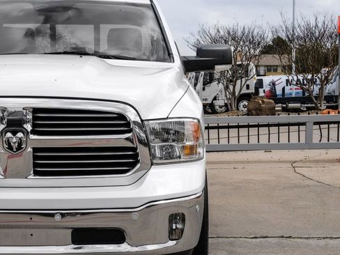 Used 2017 RAM 1500 Big Horn image 44