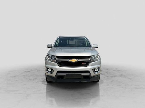 Used 2017 Chevrolet Colorado Z71 AWD/4WD image 9