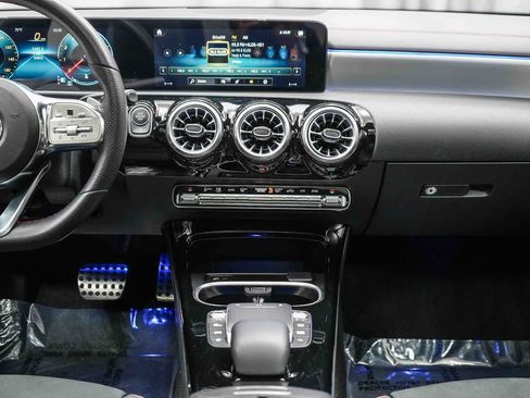 Certified 2023 Mercedes-Benz CLA 250 image 16