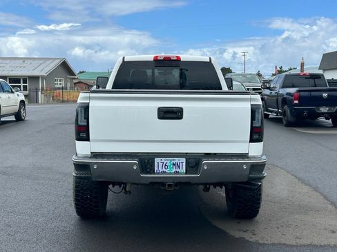 Used 2017 GMC Sierra 1500 SLT w/ SLT Premium Package AWD/4WD image 8