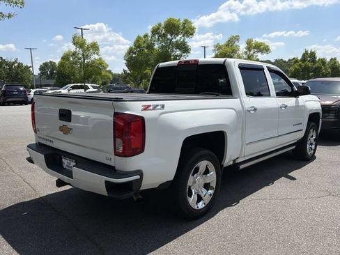 Used 2017 Chevrolet Silverado 1500 LTZ Z71 w/ LTZ Plus Package AWD/4WD image 7