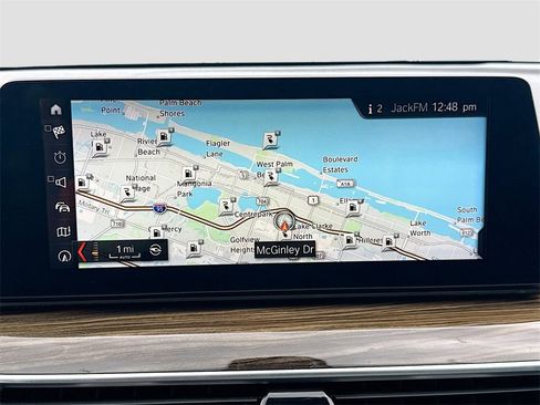 Used 2018 BMW 530e image 14