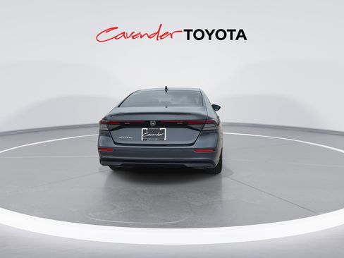 Used 2025 Honda Accord LX image 7