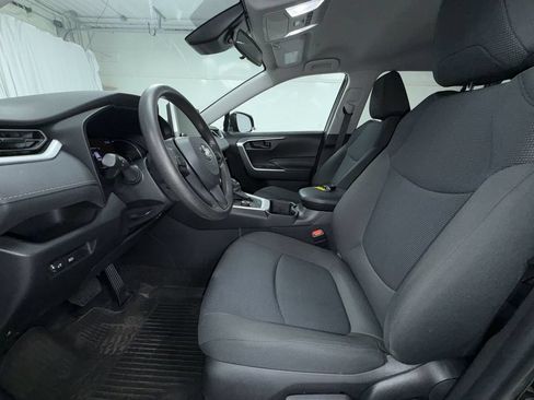 Certified 2023 Toyota RAV4 LE AWD/4WD image 13
