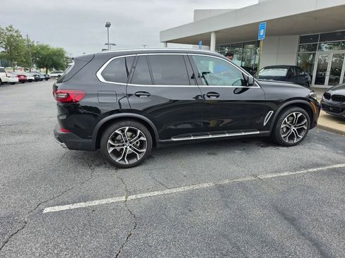 Certified 2023 BMW X5 sDrive40i w/ Premium Package RWD image 5