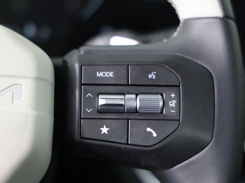 New 2025 Kia K4 GT-Line w/ GT-Line Sunroof Package image 15