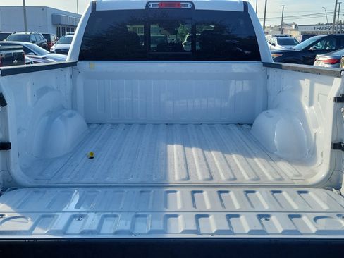Used 2023 RAM 1500 Big Horn image 12