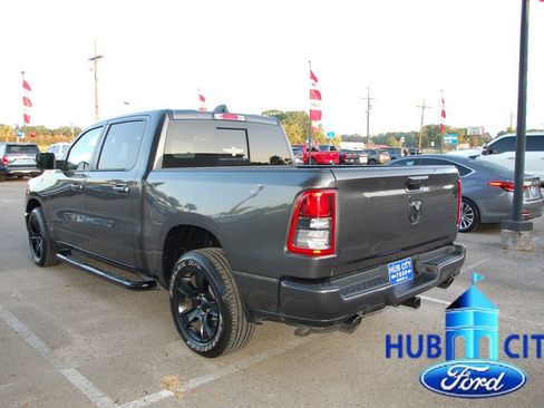 Used 2022 RAM 1500 Big Horn RWD image 3