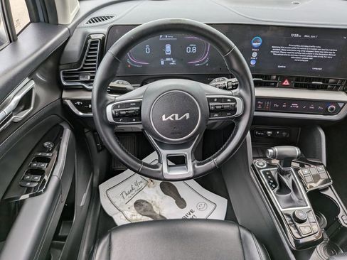 Certified 2025 Kia Sportage EX FWD image 15