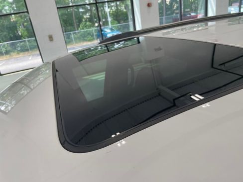 Used 2020 Jeep Grand Cherokee Laredo image 9