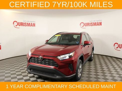 Used 2025 Toyota RAV4 XLE AWD/4WD image 1