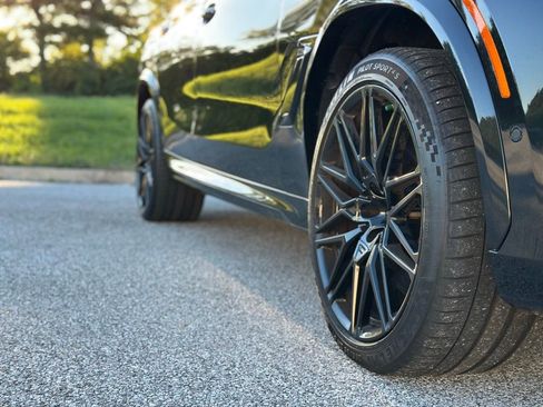 Used 2025 BMW X6 M Competition w/ Executive Package image 60