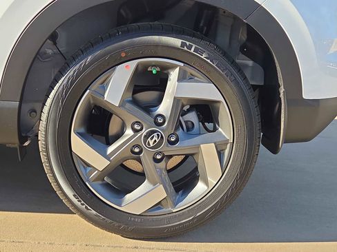 New 2026 Hyundai Venue SEL image 14