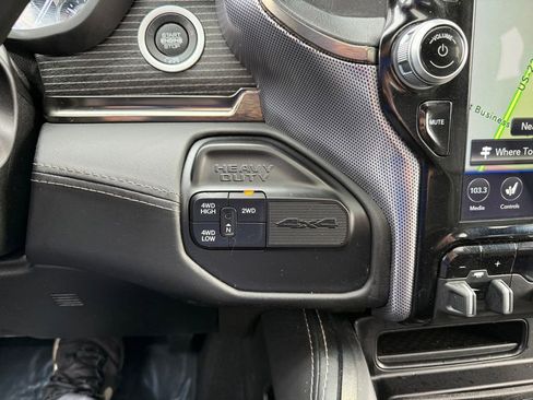 Used 2020 RAM 2500 Limited AWD/4WD image 28
