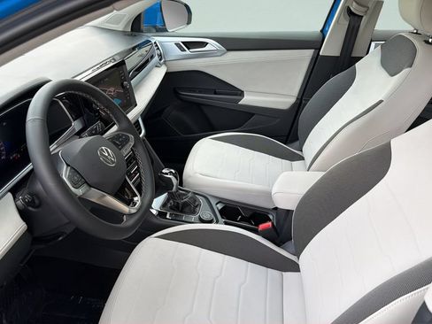 New 2026 Volkswagen Taos SE AWD/4WD image 26
