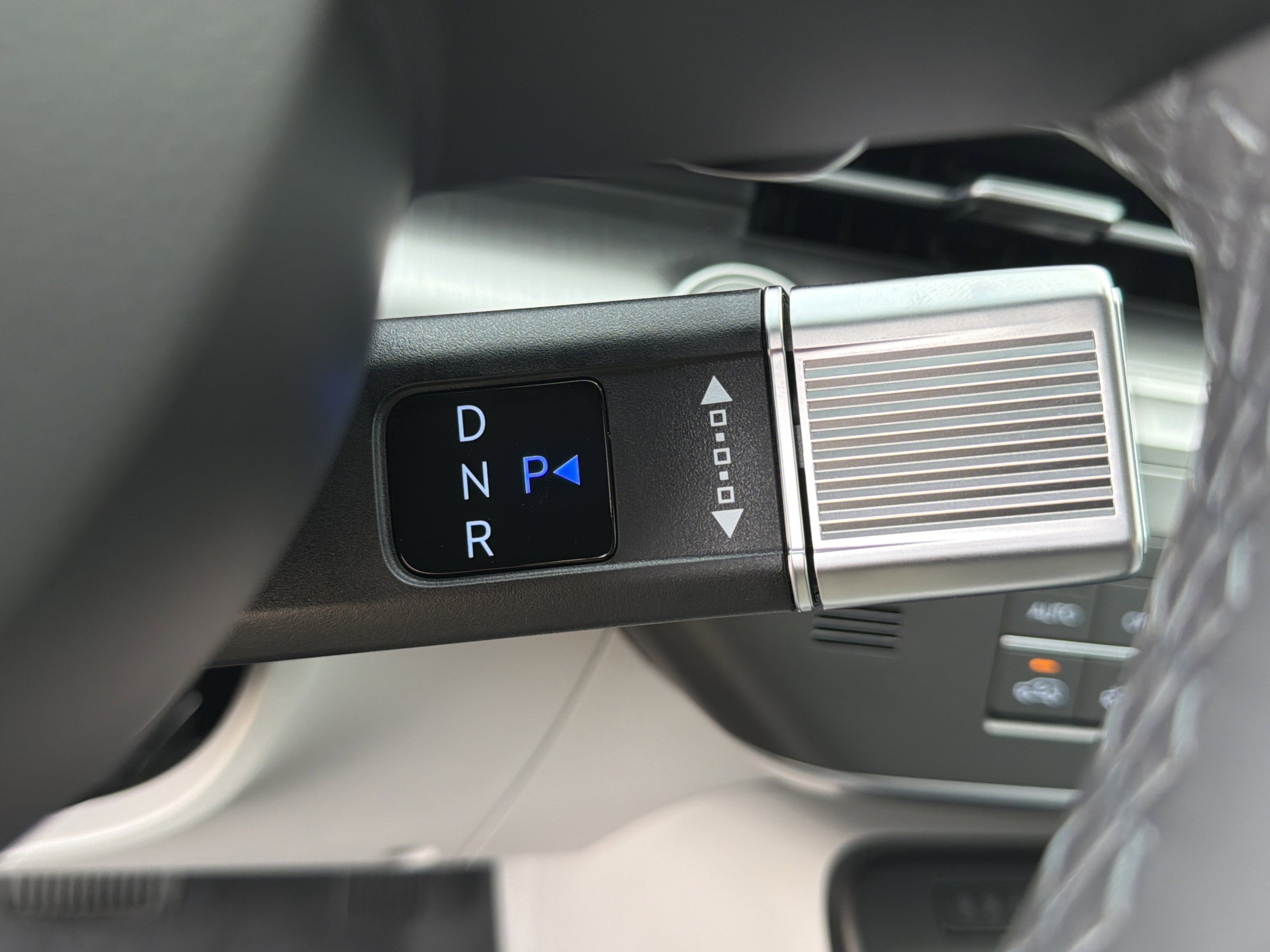 New 2026 Hyundai Kona Limited FWD image 15