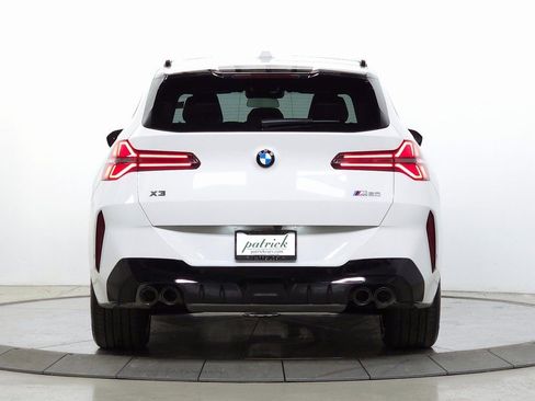 Certified 2025 BMW X3 M50 w/ Premium Package image 8