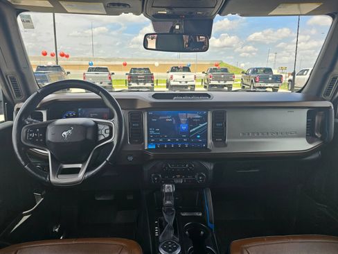 Used 2021 Ford Bronco Outer Banks AWD/4WD image 26