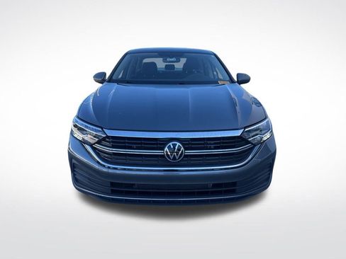 Used 2023 Volkswagen Jetta S image 2