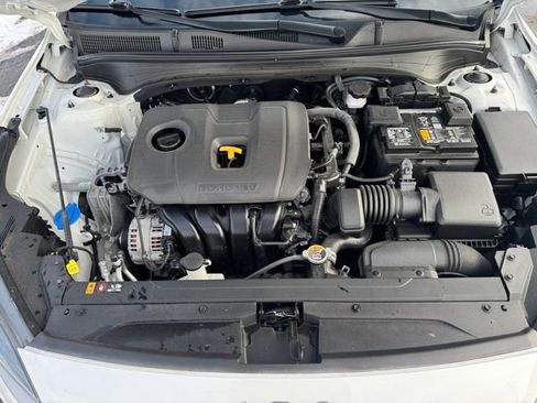 Used 2022 Kia Forte LXS image 16