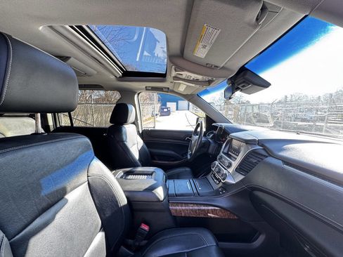 Used 2016 Chevrolet Suburban LTZ image 15