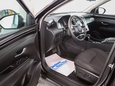 Used 2023 Hyundai Tucson SEL AWD/4WD image 3