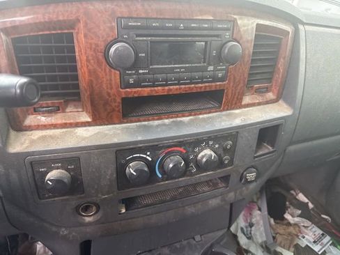 Used 2006 Dodge Ram 1500 Truck SLT w/ Quad Cab Big Horn Value Group image 3