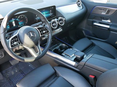 Used 2021 Mercedes-Benz GLA 250 4MATIC image 26