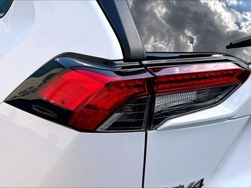 Used 2024 Toyota RAV4 LE FWD image 29