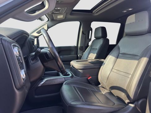 Used 2021 GMC Sierra 2500 Denali w/ Denali Ultimate Package AWD/4WD image 9