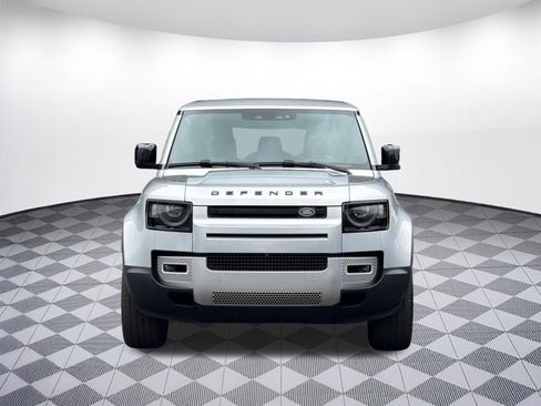 Used 2023 Land Rover Defender 110 SE AWD/4WD image 5