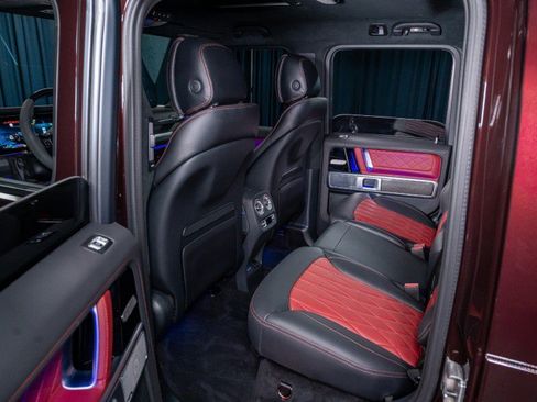 Used 2025 Mercedes-Benz G 63 AMG 4MATIC image 26