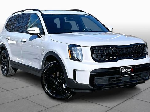 Used 2025 Kia Telluride EX X-Line image 3