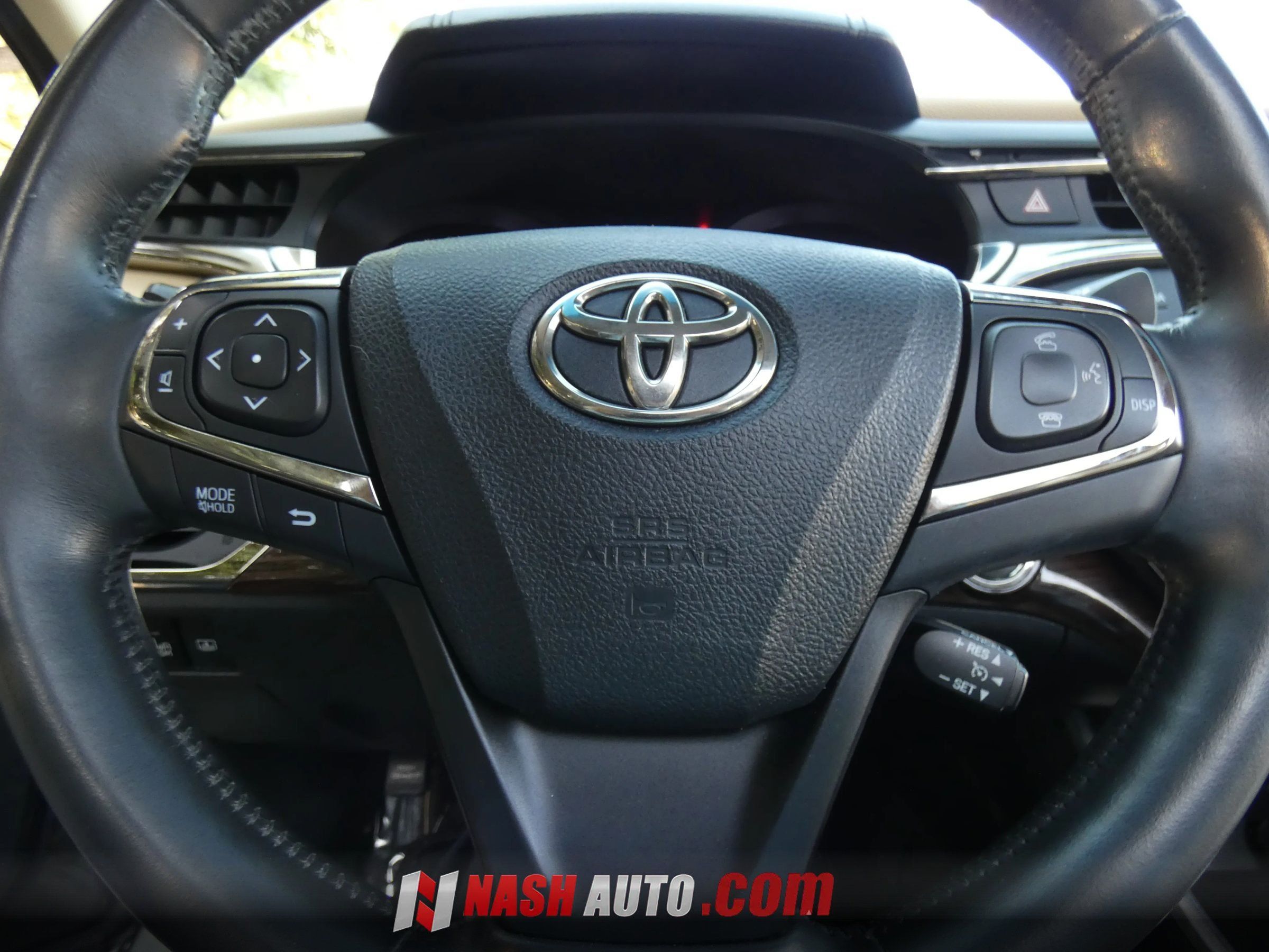 Used 2013 Toyota Avalon Limited FWD image 61
