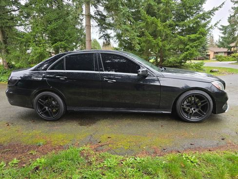 Used 2014 Mercedes-Benz E 350 E 350 Sedan 4D image 6