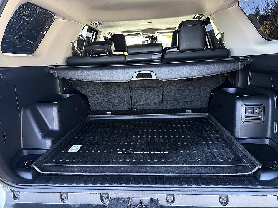 Certified 2021 Toyota 4Runner TRD Off-Road Premium w/ Moonroof Package AWD/4WD image 21