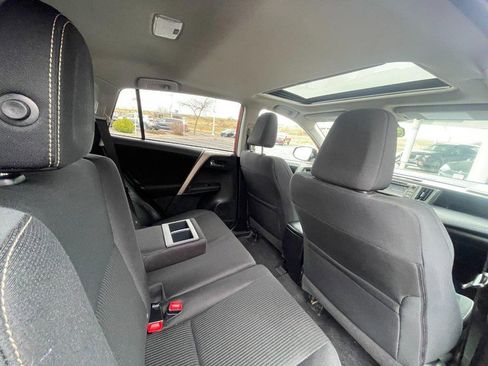 Used 2015 Toyota RAV4 XLE image 14