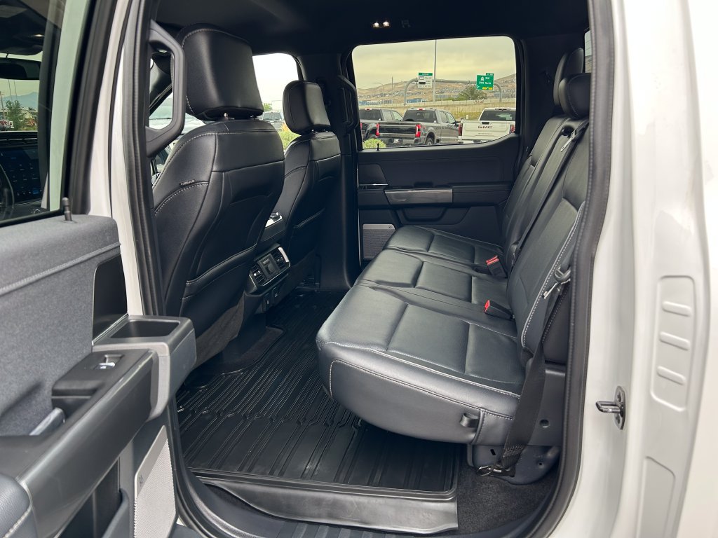 Used 2022 Ford F150 Lariat AWD/4WD image 9