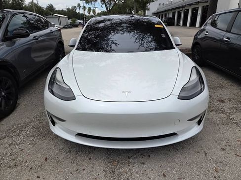 Used 2021 Tesla Model 3 Standard Range Plus RWD image 2