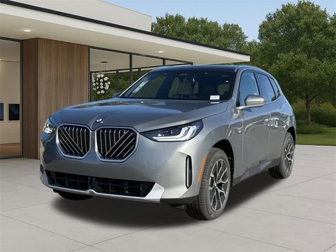 New 2026 BMW X3 xDrive30 w/ Convenience Package image 2