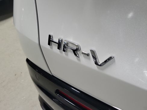 Certified 2026 Honda HR-V EX-L image 7