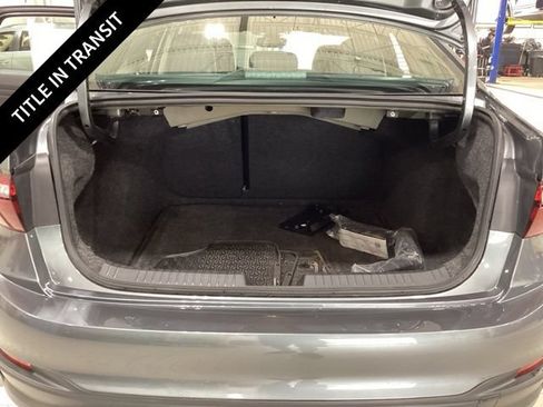 Used 2023 Volkswagen Jetta SE w/ Panoramic Sunroof Package FWD image 15