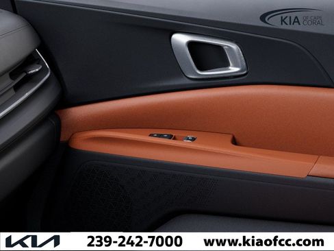 New 2026 Kia Carnival EX FWD image 25